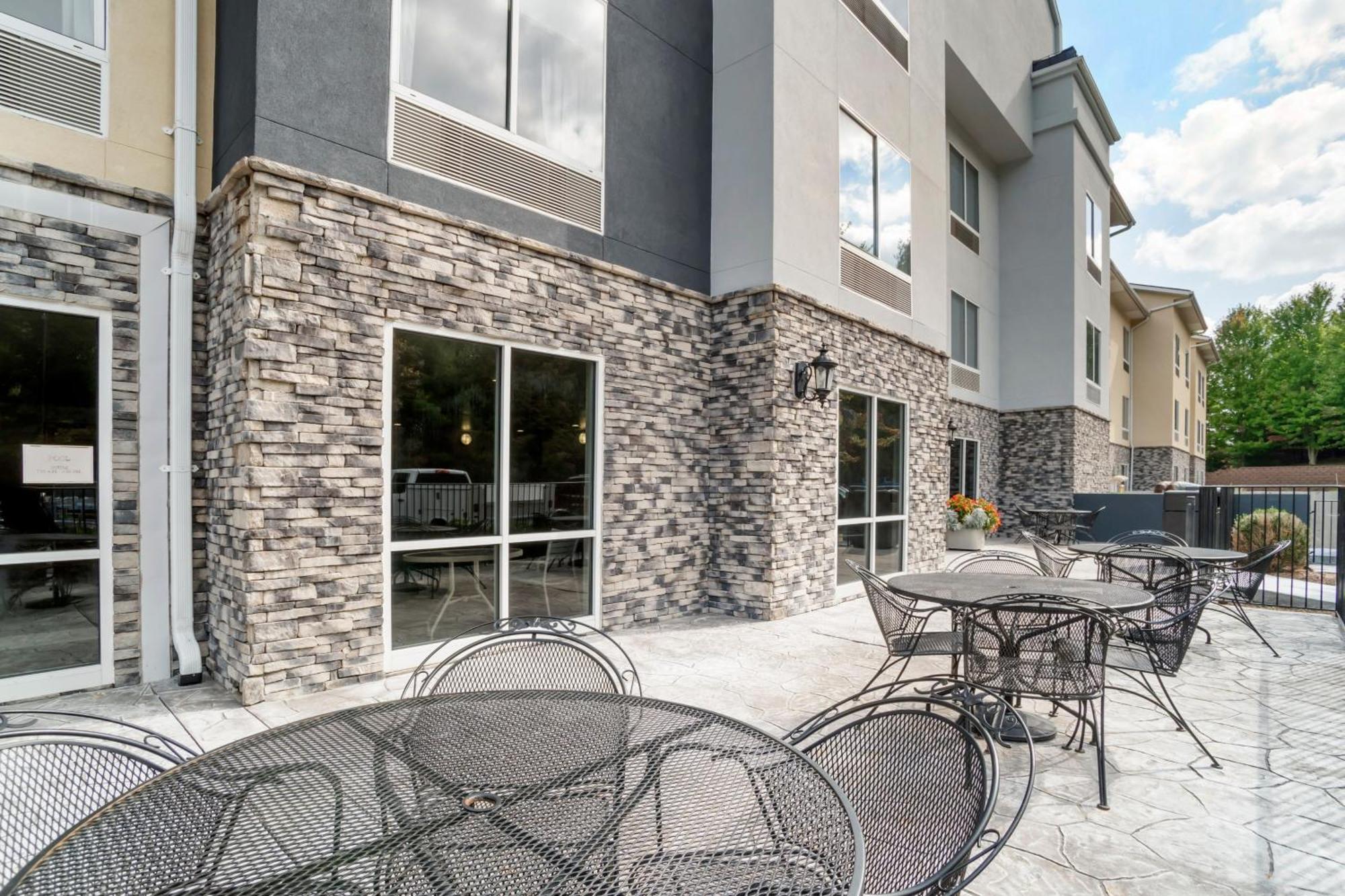 Fairfield Inn & Suites - Boone Ngoại thất bức ảnh